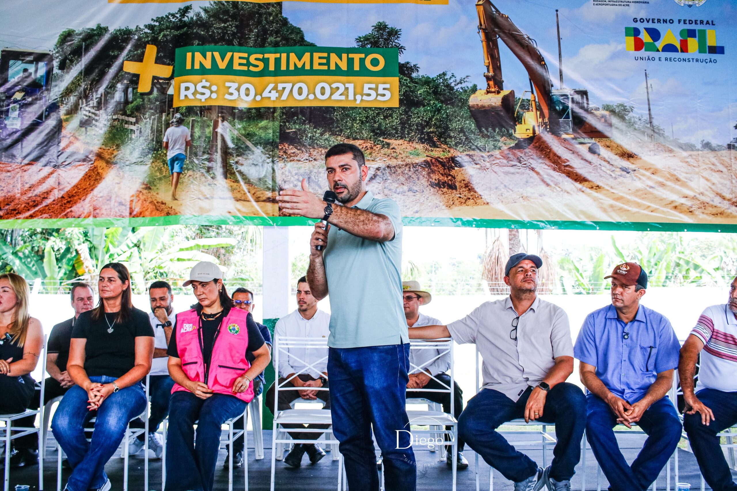 Nicolau Júnior destaca papel dos empresários acreanos durante assinatura de ordens de serviço no Vale do Juruá