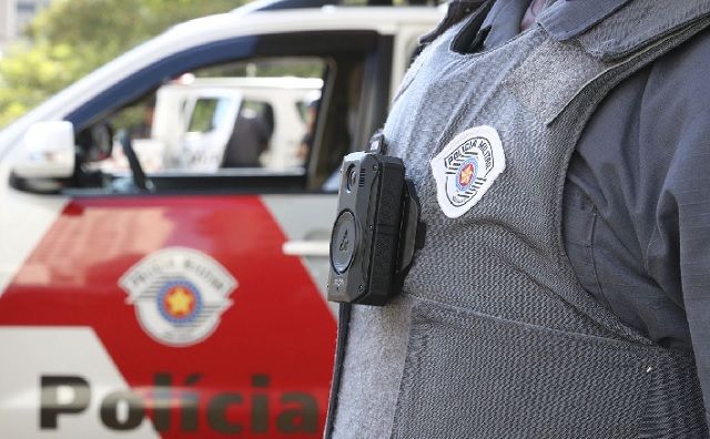 Mulher é presa em flagrante após tentar matar ex-marido cinco vezes