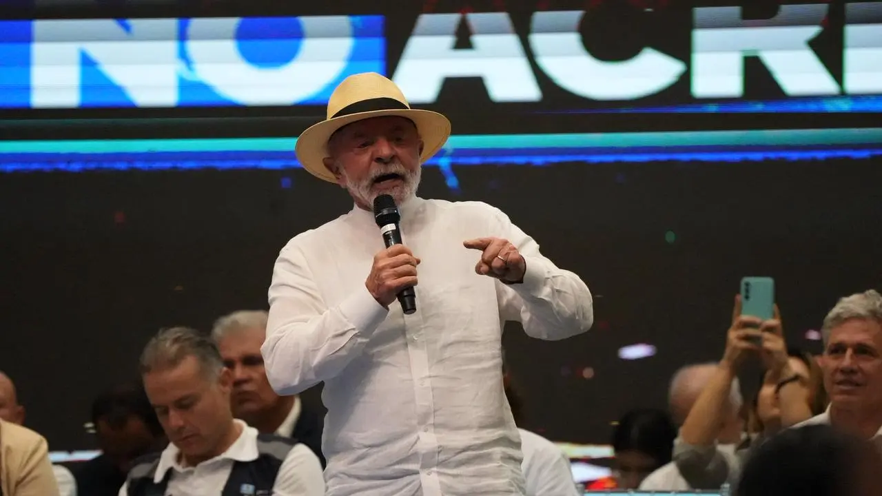 Lula diz que foi o presidente que mais fez pelo Acre e critica Bolsonaro: “Não fez nenhuma obra”