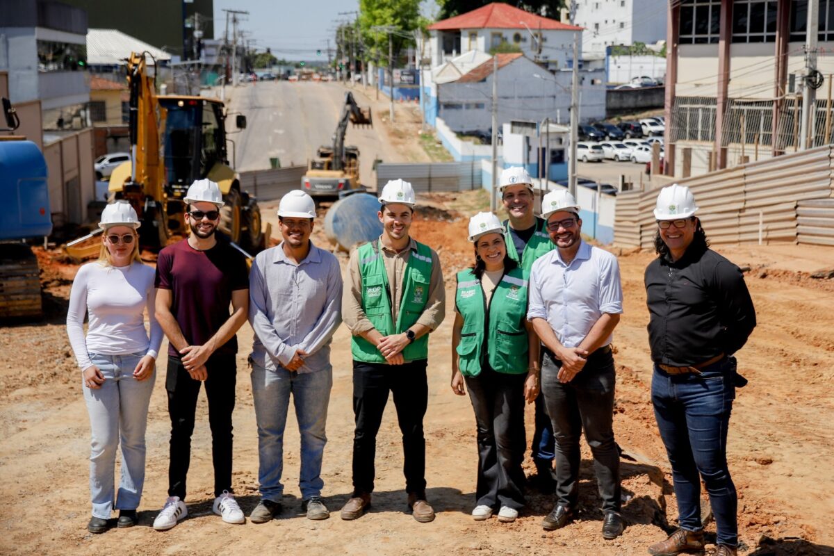 Orla do 15, Passarela e Viaduto da Ceará: Gladson e Mailza vistoriam pacote de obras importantes Orla do 15, Passarela e Viaduto da Ceará: Gladson e Mailza vistoriam pacote de obras importantes