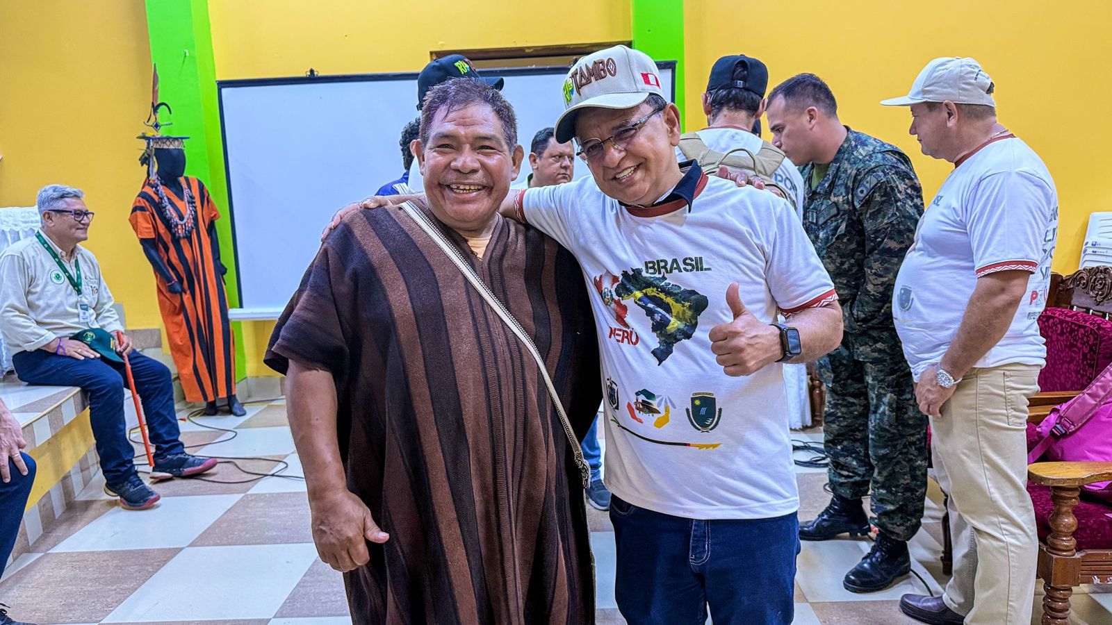 Gonzaga recebe título de cidadão em província peruana pela contribuição à integração Brasil-Peru
