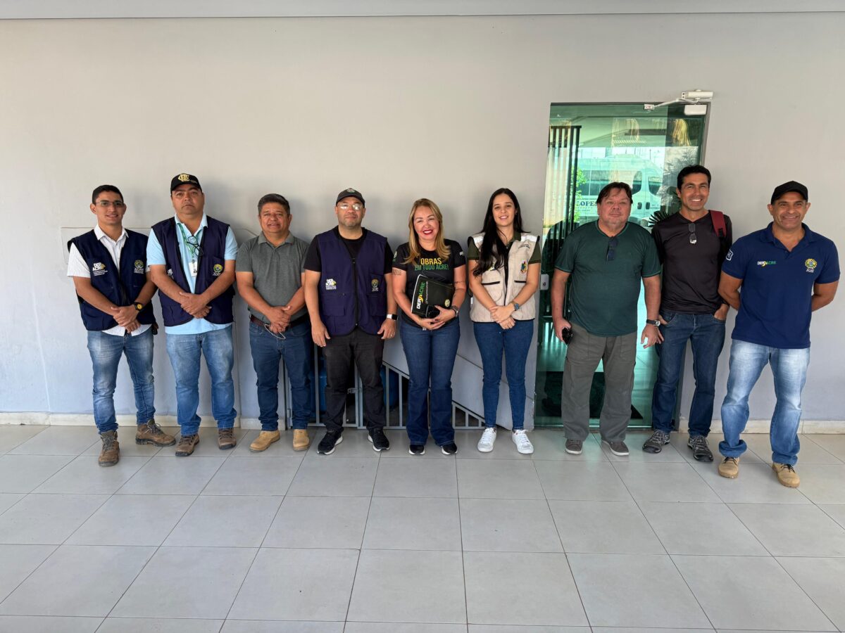 Atendendo pedidos do comércio, vereadora busca Deracre para esclarecimentos sobre a Orla do Rio Acre Atendendo pedidos do comércio, vereadora busca Deracre para esclarecimentos sobre a Orla do Rio Acre