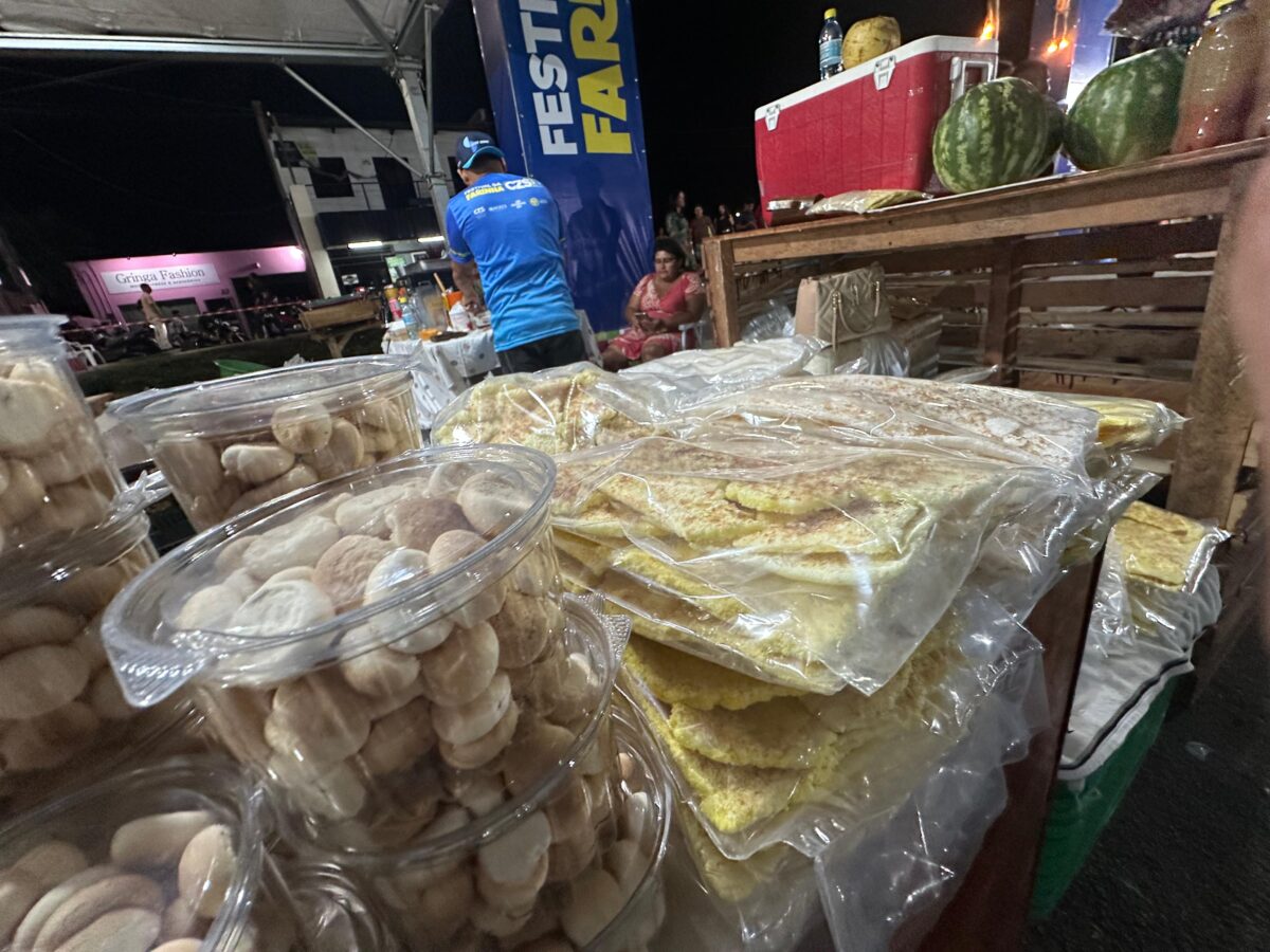 Derivados da mandioca ganham espaço no Festival da Farinha em Cruzeiro do Sul Derivados da mandioca ganham espaço no Festival da Farinha em Cruzeiro do Sul