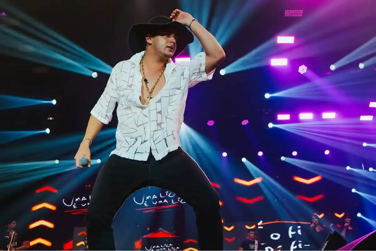 Última noite do Festival do Açaí em Feijó promete agitar o domingo com show de Natanzinho Lima