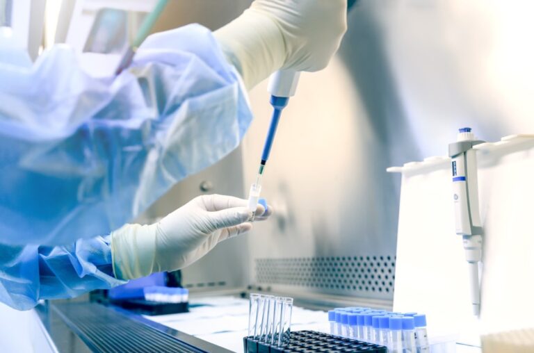 Diferenças entre micropipetas manuais e automáticas