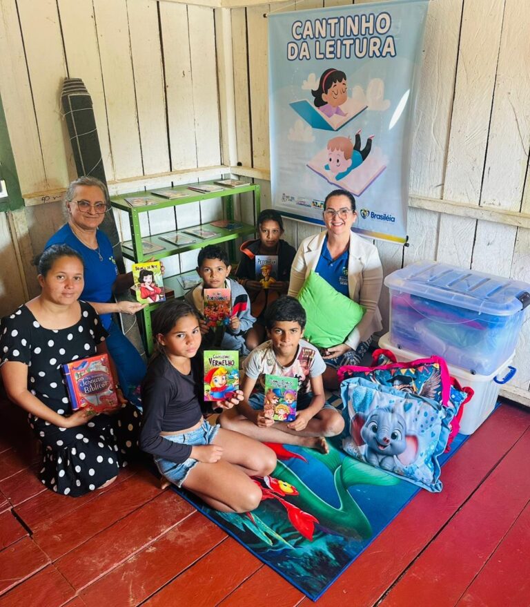 Ensino sem distância: escolas de difícil acesso recebem Cantinho da Leitura em Brasiléia
