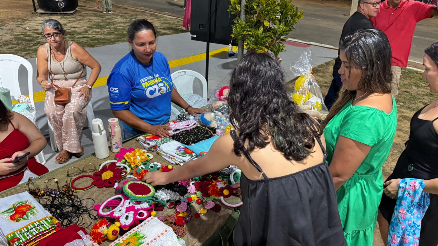 Mulheres empreendedoras levam cores e renda ao Festival da Farinha com o estande do Viveiro Tropical