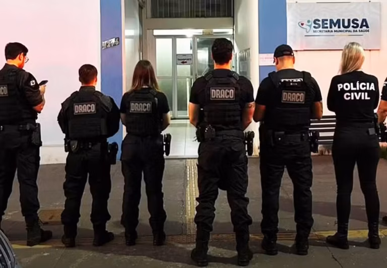 Clínica particular é alvo de operação da polícia por desviar vacinas do SUS