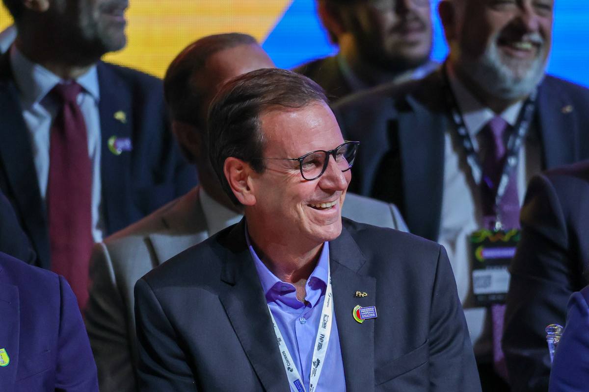 paes-aparece-como-favorito-ao-governo-do-rio,-aponta-parana-pesquisas