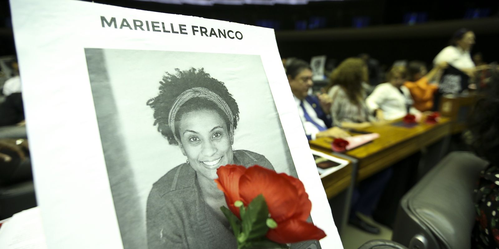 Rede X deve fornecer dados de quem postou ofensas contra Marielle