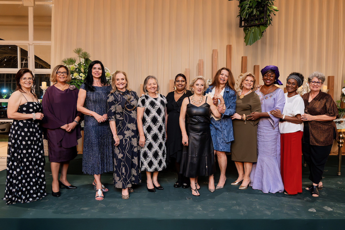 happy-hour-animado-marca-os-52-anos-do-clube-internacional-de-brasilia