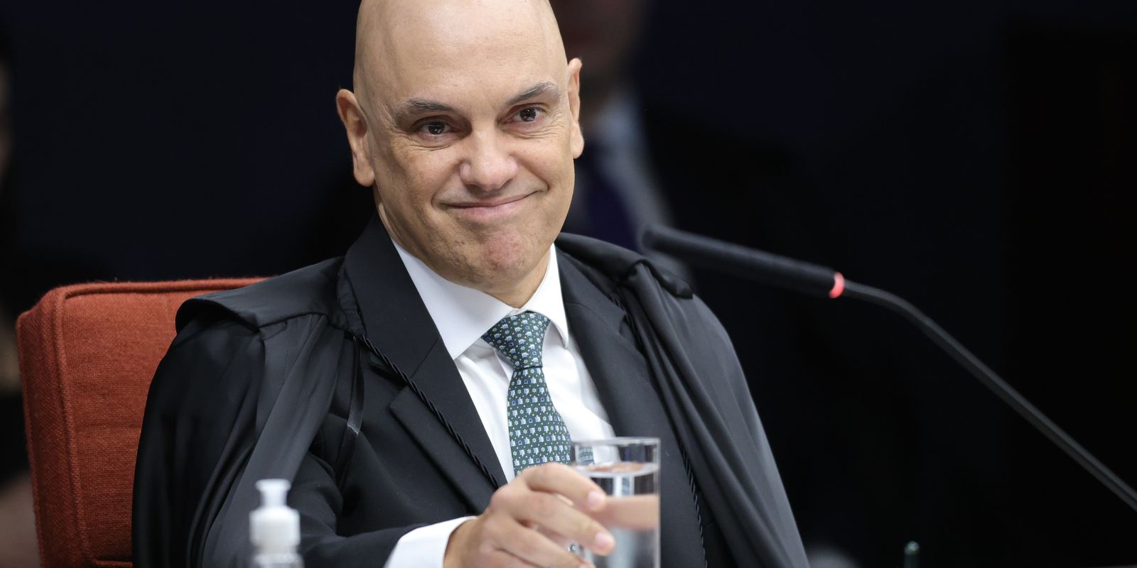Moraes: STF será imparcial e vai ignorar pressões ao julgar Bolsonaro