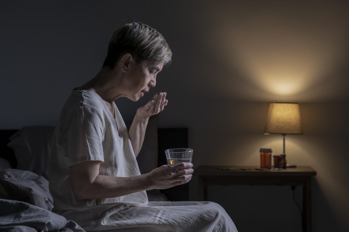 4-suplementos-e-vitaminas-que-nao-devem-ser-ingeridos-antes-de-dormir