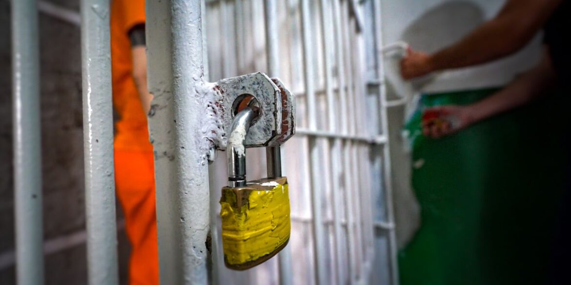 detentas-de-bangu-fazem-motim-por-causa-da-qualidade-da-comida