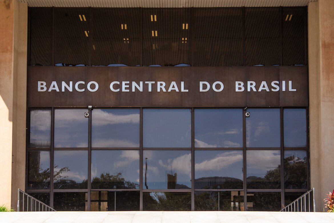 veja-o-que-disse-o-banco-central-ao-comunicar-decisao-de-barrar-compra-do-master-pelo-brb