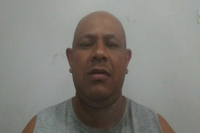 Homem morto ao bater em carreta carregada de tomates morava no DF