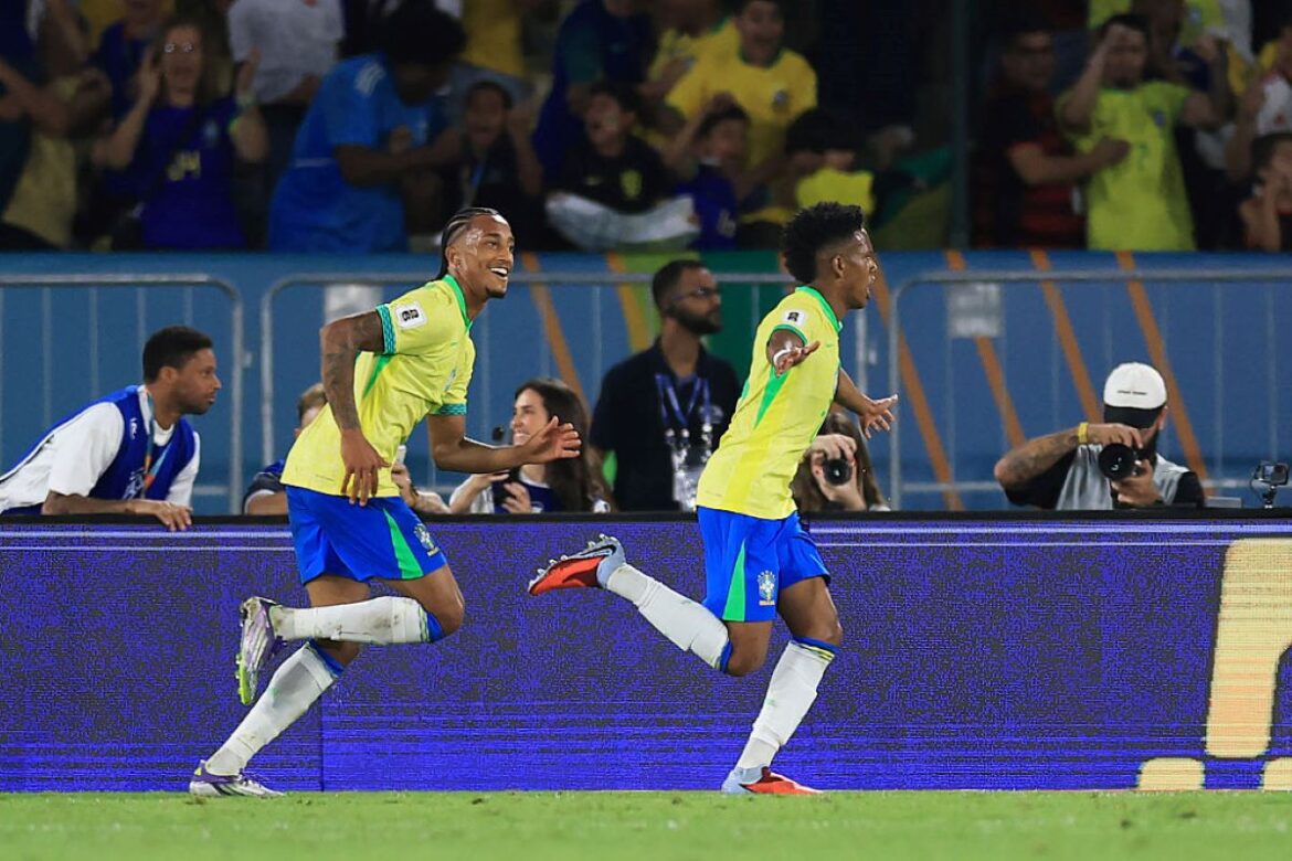 video:-estevao-marca-primeiro-gol-pela-selecao-brasileira