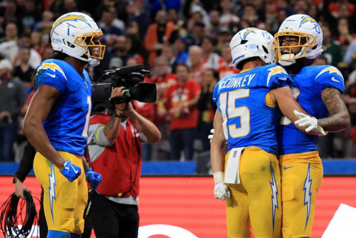 nfl:-los-angeles-chargers-vencem-chiefs-em-jogo-disputado-no-brasil