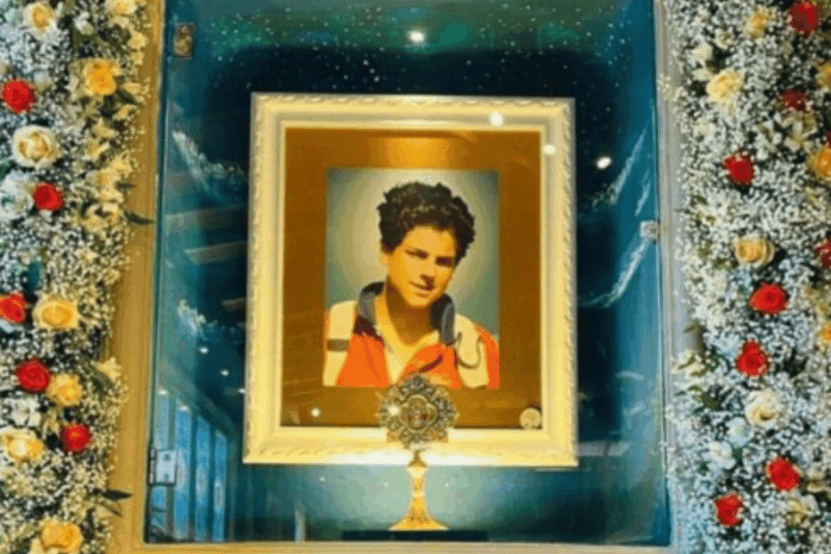 festas-e-missas-em-sp-celebram-canonizacao-de-1o-“santo-millennial”