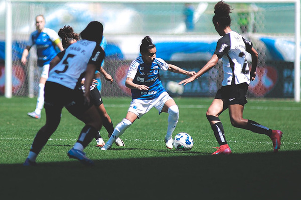 brasileirao:-cruzeiro-e-corinthians-empatam-em-primeiro-jogo-da-final