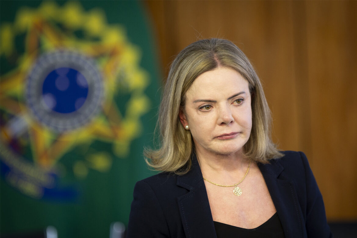 gleisi-hoffmann-se-manifesta-e-apoia-prisao-preventiva-de-ciro-gomes