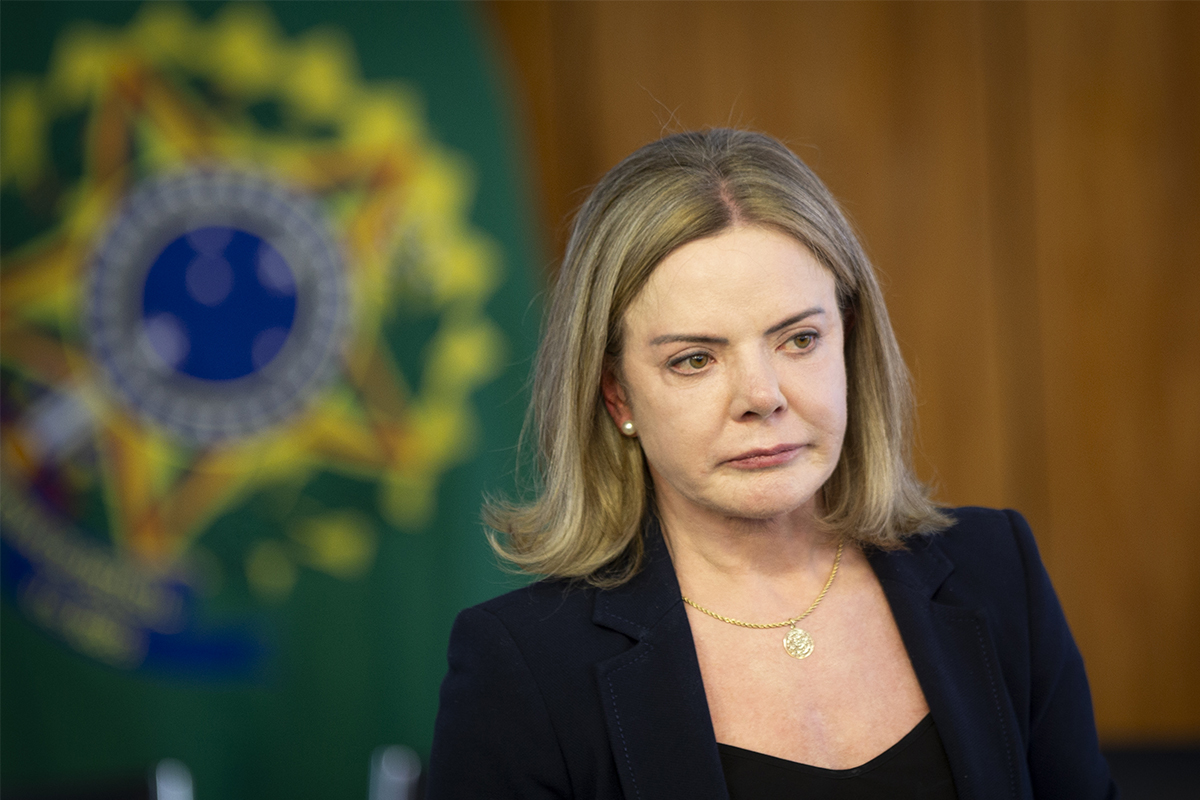 gleisi-hoffmann-se-manifesta-e-apoia-prisao-preventiva-de-ciro-gomes