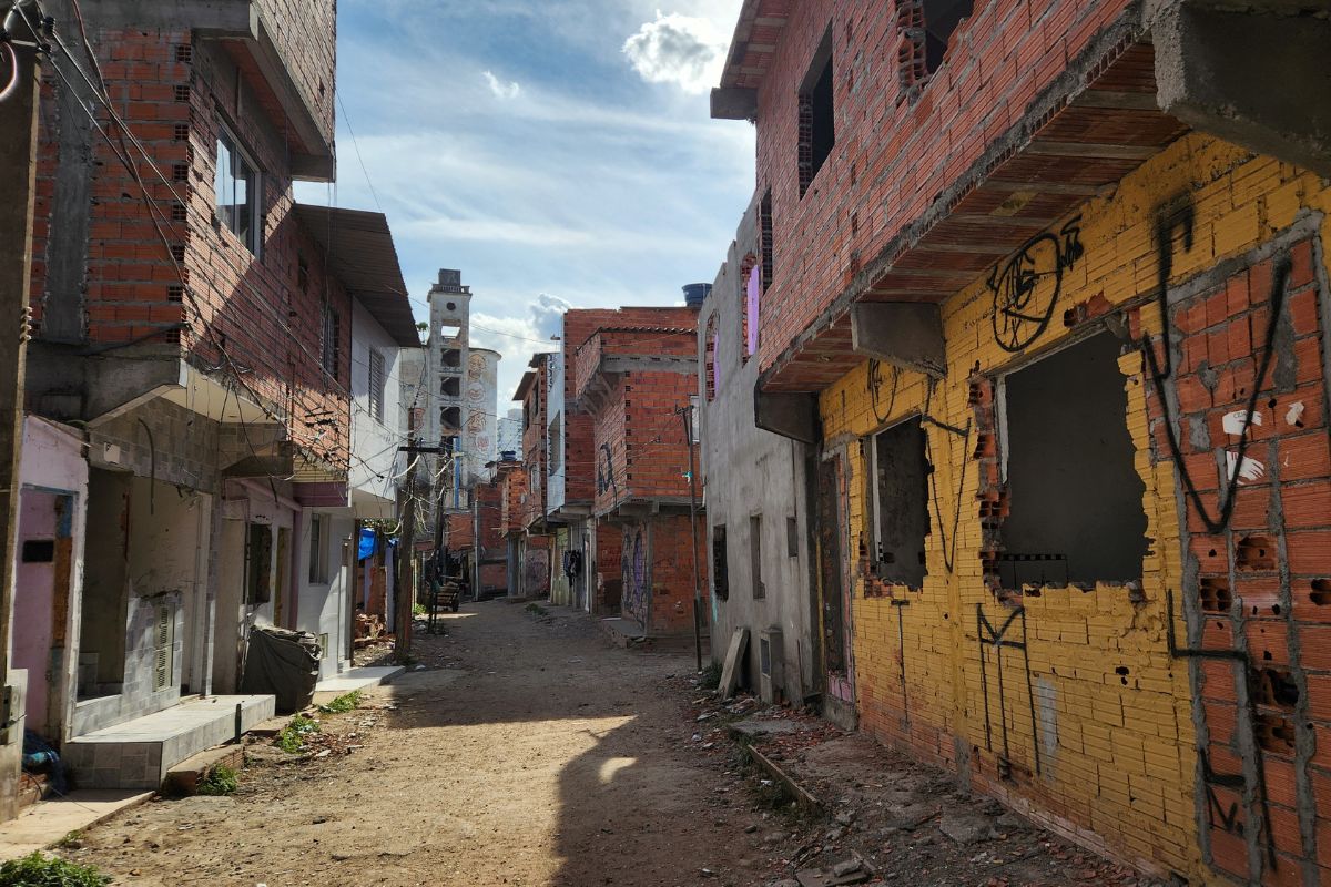 suspeitos-de-chefiar-trafico-na-favela-do-moinho-sao-alvos-de-operacao