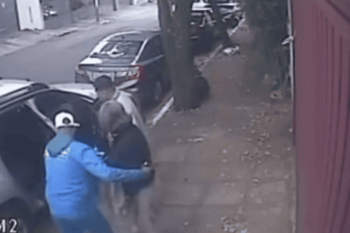 mulher-e-sequestrada-em-sao-paulo-e-fica-quase-12-horas-com-criminosos