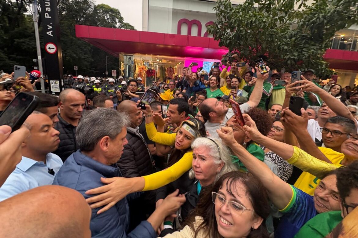 sem-essa-de-bolsonaristas-radicais-e-bolsonaristas-nao-radicais