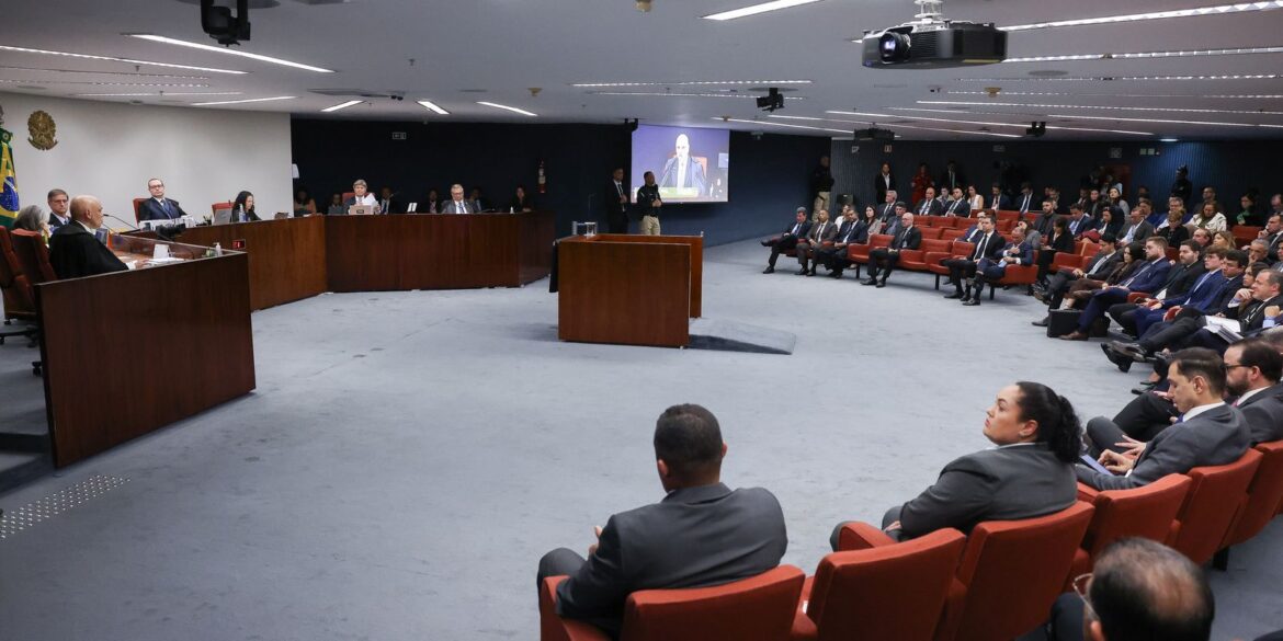 anotacoes-em-agenda-sao-inicio-de-execucao-do-golpe,-diz-moraes