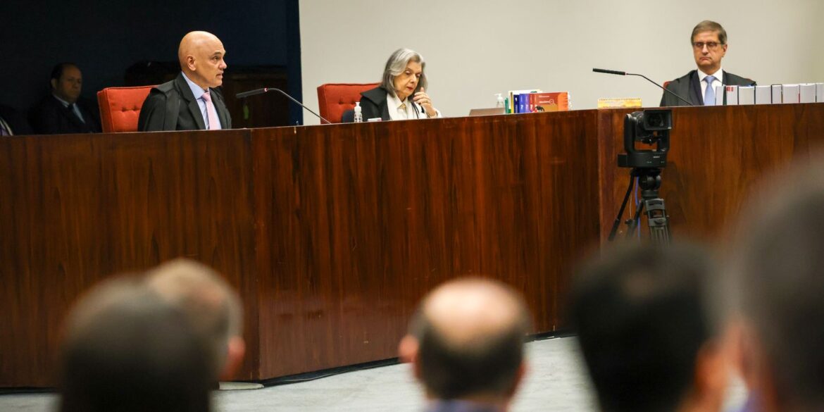 moraes-enumera-13-“atos-executorios”-para-condenacao-de-bolsonaro