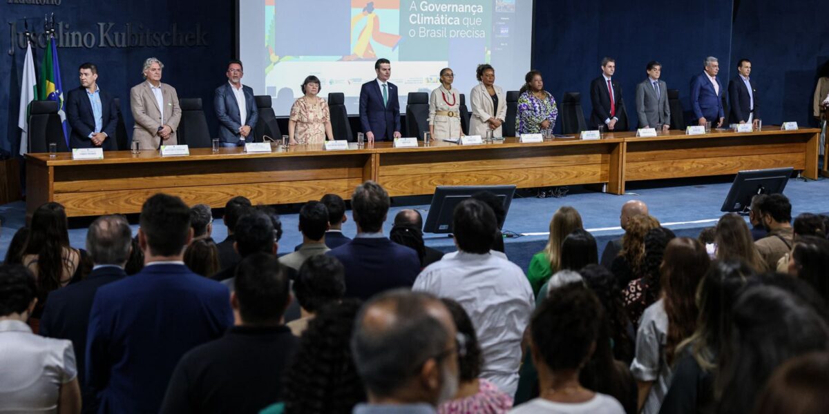 marina-silva-defende-parcerias-para-sucesso-na-governanca-climatica