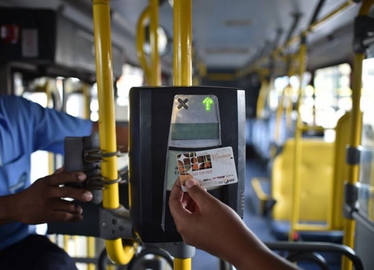 Projeto que propÔe tarifa zero no DF avança na Cùmara Legislativa