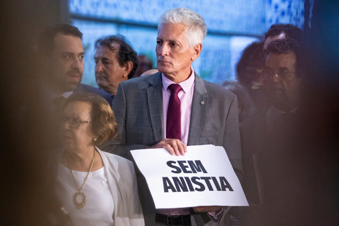 vice-lider-do-governo-lula-na-camara:-“anistia-e-pauta-ficticia”