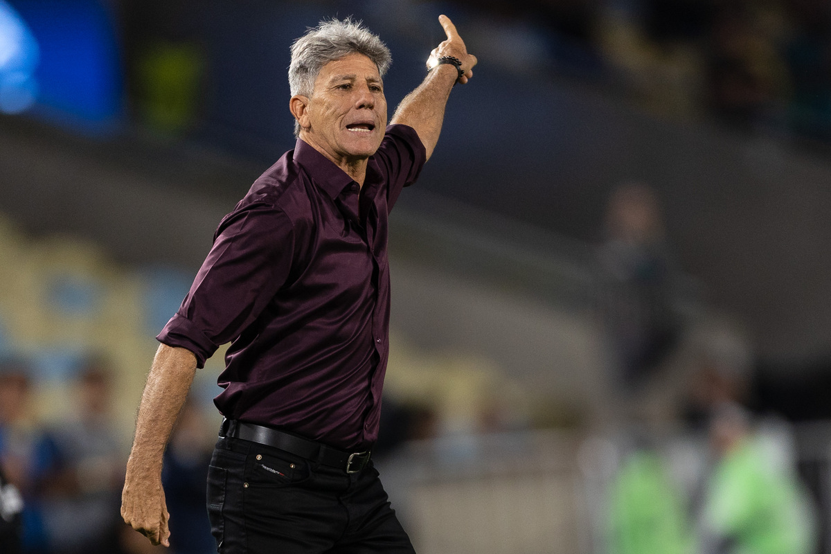 “nao-vai-ganhar-todos-os-jogos”,-diz-renato-apos-derrota-do-fluminense