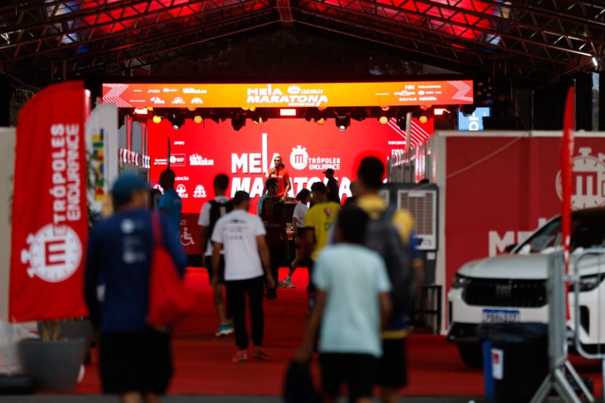 meia-maratona-metropoles:-atletas-chegam-empolgados-para-provas