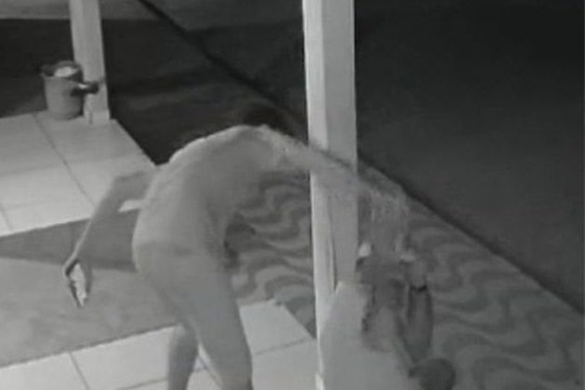 chacina:-assassino-invade-casa,-mata-casal-e-ataca-homem-na-rua