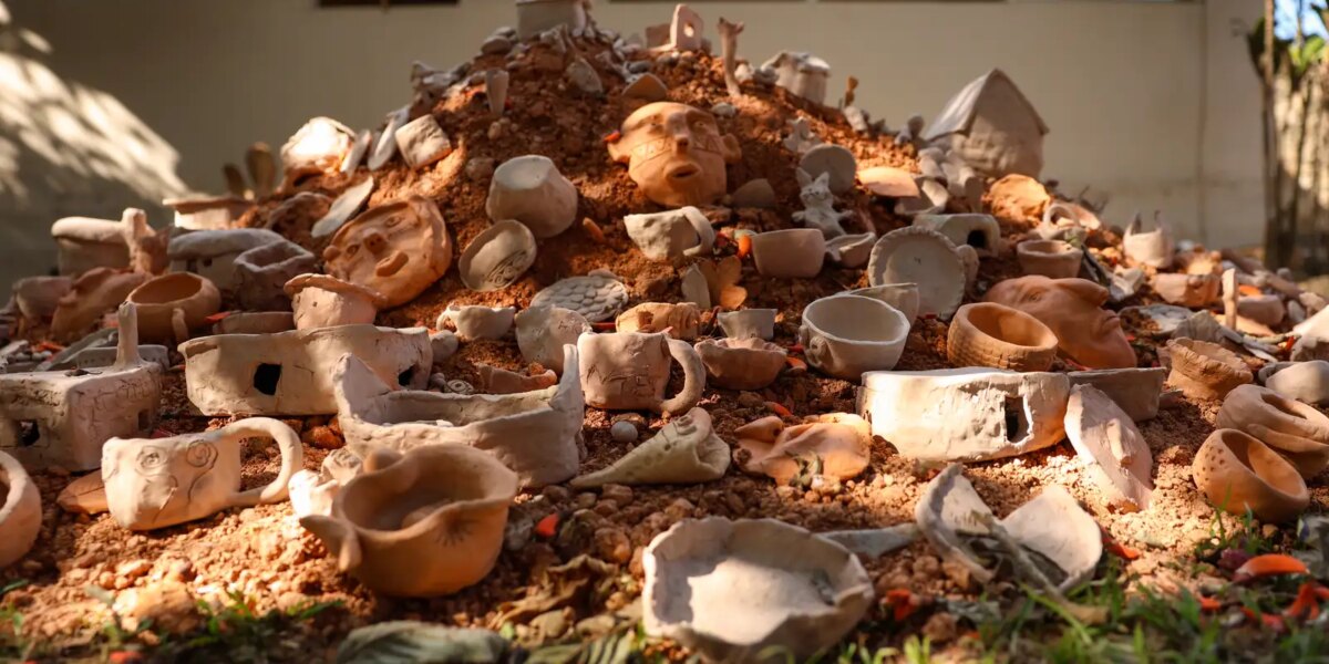 arquitetura-e-modo-de-vida-de-comunidades-africanas-inspiram-artistas