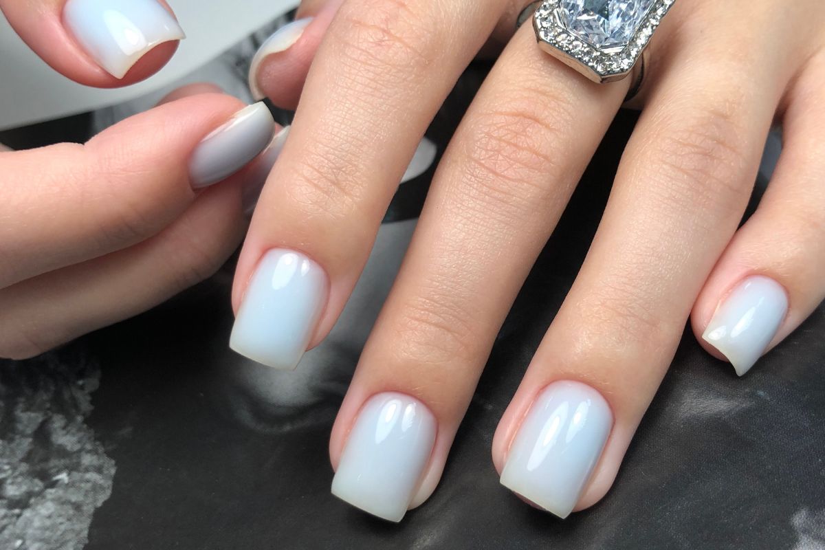 o-que-unhas-quadradas-dizem-sobre-voce,-segundo-a-psicologia