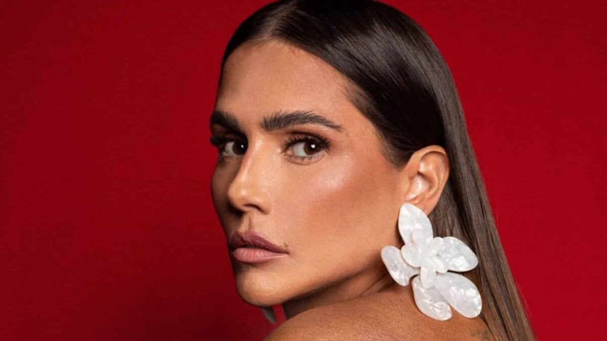 “no-amor-verdadeiro,-cabem-os-defeitos”,-afirma-deborah-secco