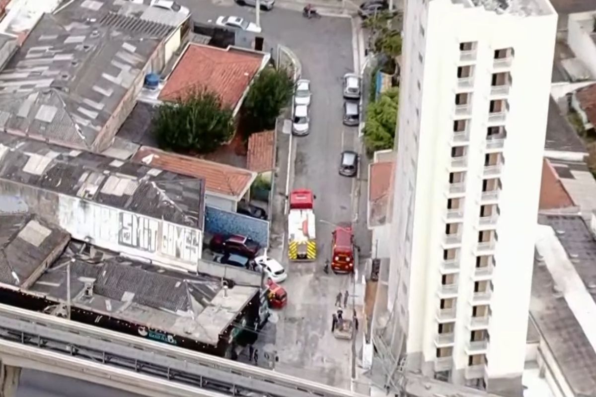elevador-despenca-do-9o-andar-e-2-pessoas-ficam-feridas-na-zona-leste