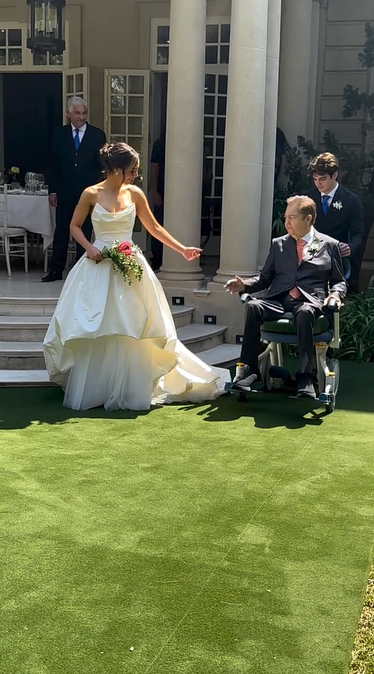 esposa-de-faustao-celebra-apresentador-no-casamento-da-filha-e-agradece-doadores