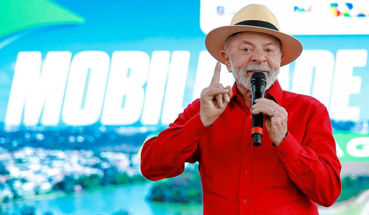 lula-diz-que-manifestacoes-pelo-brasil-sao-recado-ao-congresso