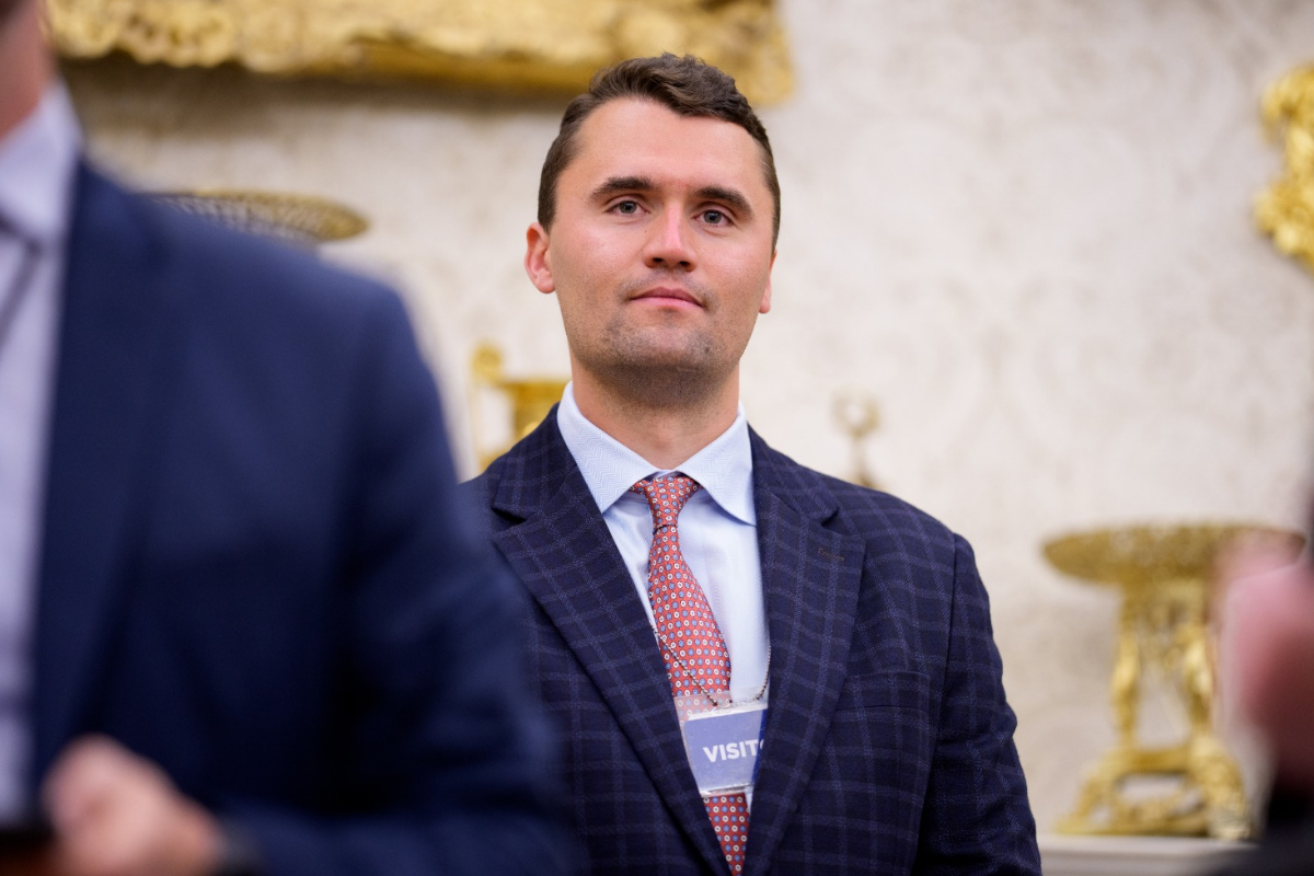 comissao-da-camara-aprova-mocao-em-homenagem-ao-ativista-charlie-kirk