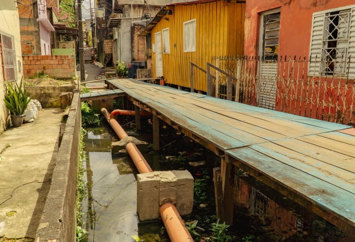 falta-de-esgoto-atinge-51,8%-das-escolas-publicas,-mostra-estudo