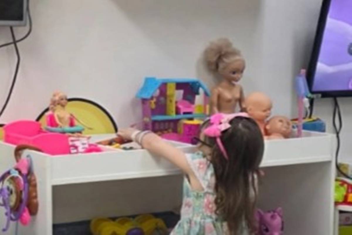 menina-espancada-pelo-padrasto-recebe-alta;-agressor-continua-foragido