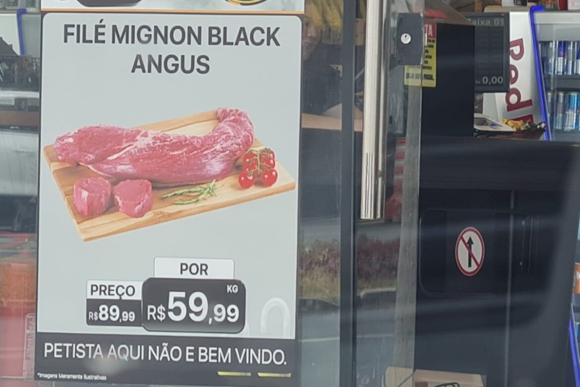 cartaz-na-porta-de-frigorifico-em-go-avisa-que-petista-nao-e-bem-vindo