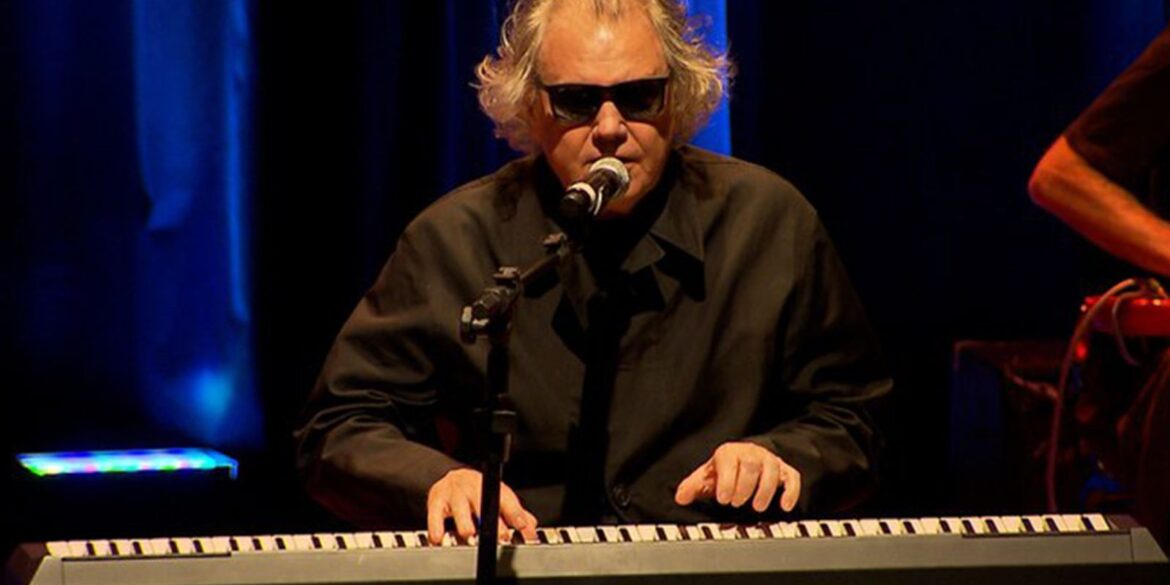 show-inedito-de arrigo-barnabe-e-atracao-do-cena-musical,-na-tv-brasil