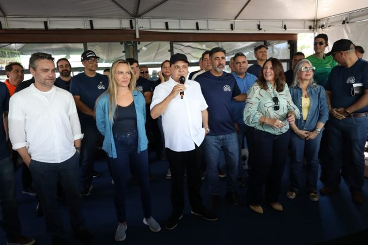 df-tera-de-40-a-50-escolas-civico-militares,-afirma-ibaneis-rocha