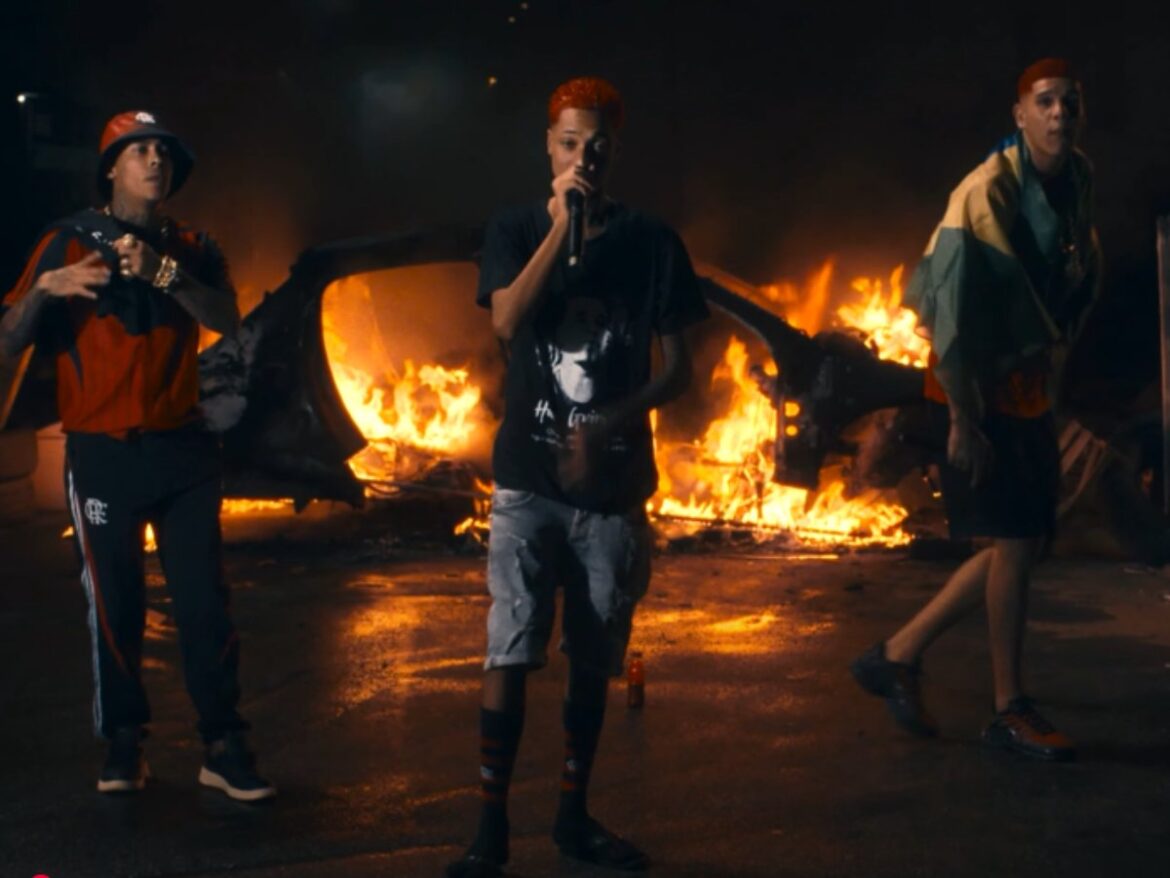 mc-poze-do-rodo-chega-ao-presidio-onde-oruam-sera-liberado